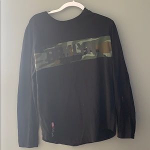 long sleeve t